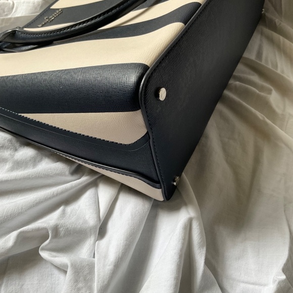 Kate spade Darcy Stripe large satchel/crossbody handbag - Picture 11 of 12